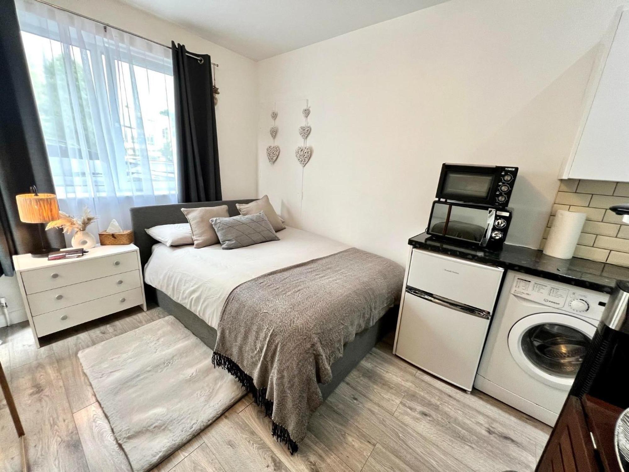 Cosy Studio Flat Лондон Екстер'єр фото